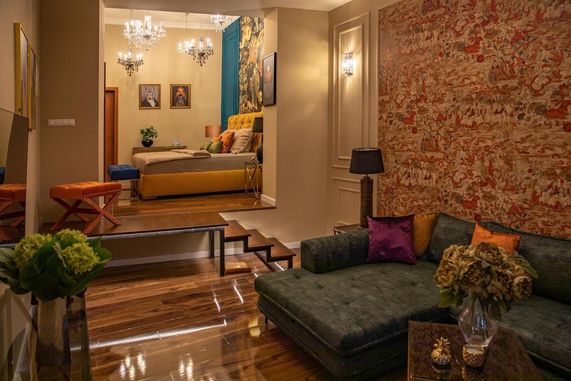 Hotel Capital With Private Wellness Нитра Экстерьер фото